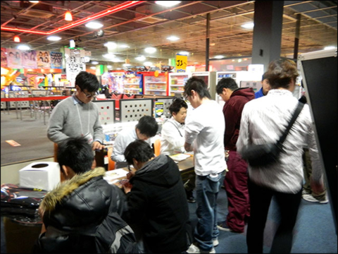 会場